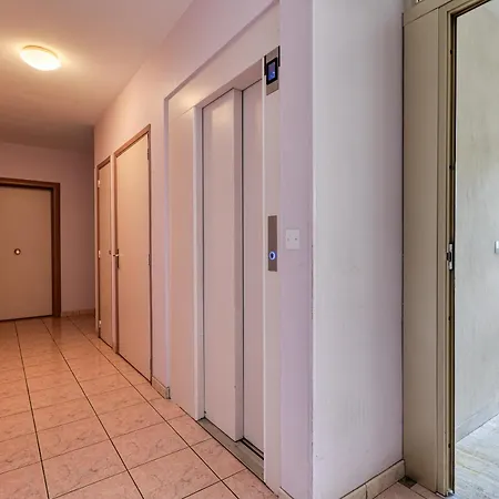 Les Cypres Garavan * Menton