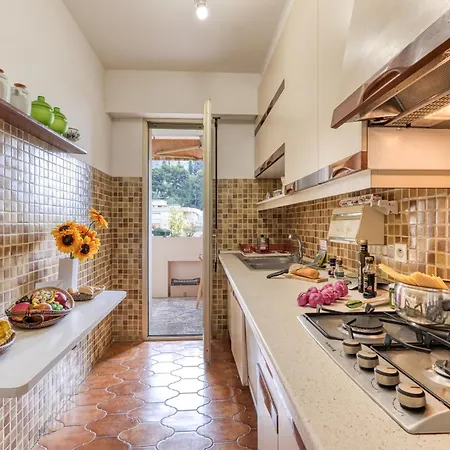 Apartment Les Cypres Garavan For 7 *