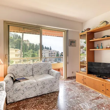 Apartment Les Cypres Garavan For 7 Menton