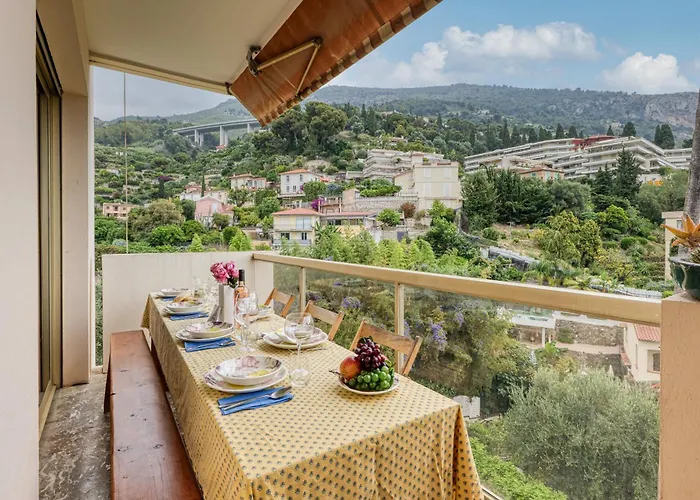 Les Cypres Garavan * Menton