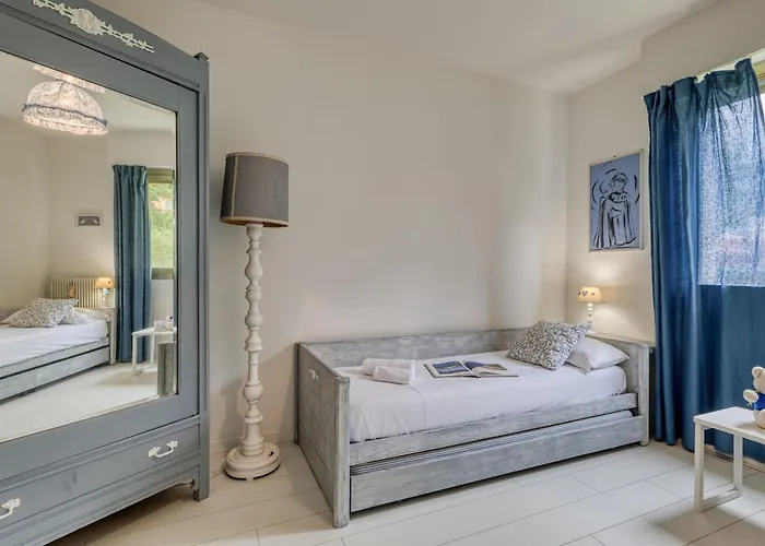 Apartmán Les Cypres Garavan